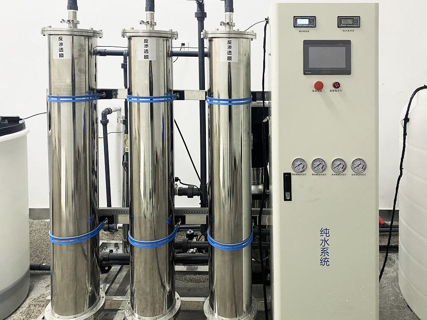 內(nèi)鏡室純水機(jī) 內(nèi)鏡室純水機(jī)